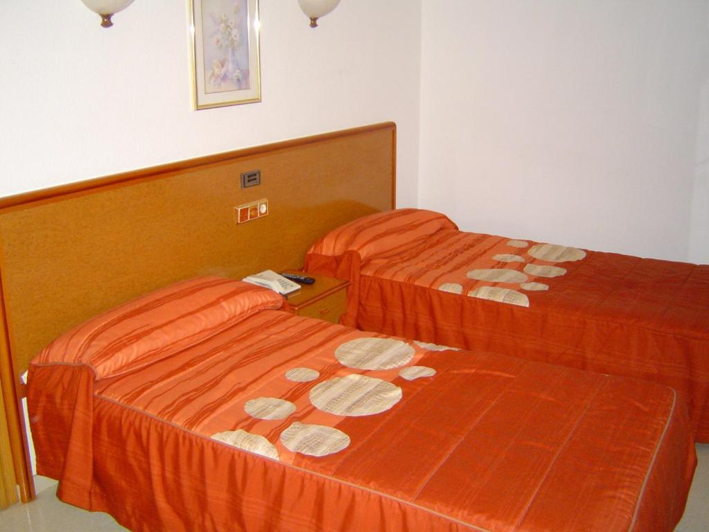 Hotel Lazaro Calamocha Ruang foto